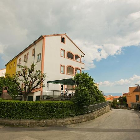 Lotus Apartman Сплит Екстериор снимка