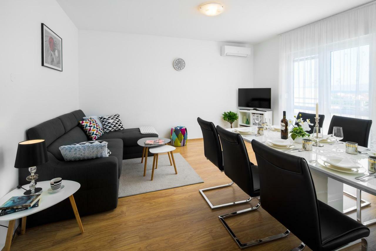 Lotus Apartman Сплит Екстериор снимка