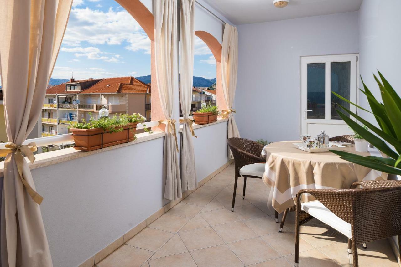 Lotus Apartman Сплит Екстериор снимка